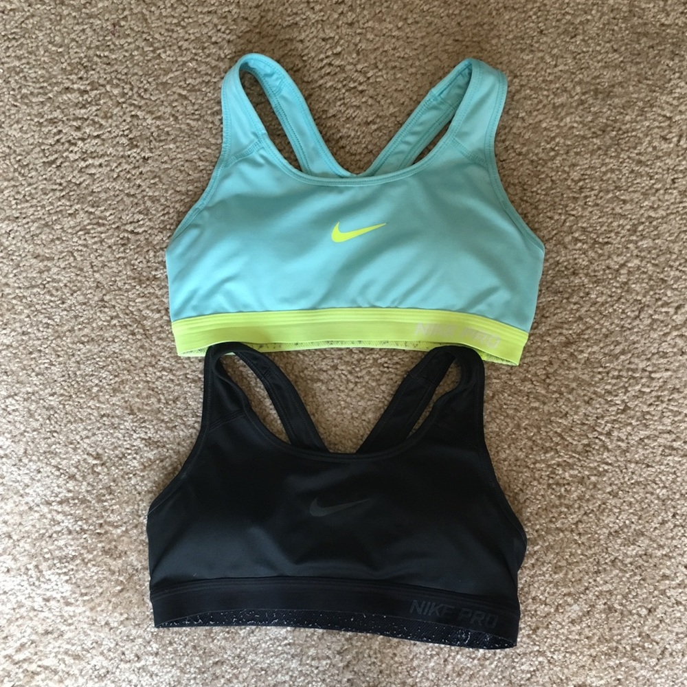 2 Padded Nike Sports Bras!